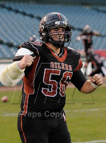 Thumbnail 3 in Huntington Beach vs. Newport Harbor (CIF SS Southern Division Final) photogallery.