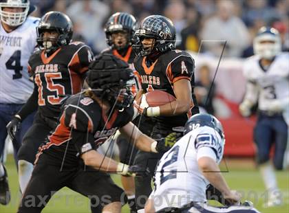 Thumbnail 1 in Huntington Beach vs. Newport Harbor (CIF SS Southern Division Final) photogallery.