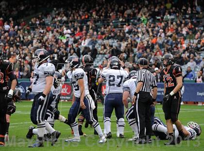 Thumbnail 2 in Huntington Beach vs. Newport Harbor (CIF SS Southern Division Final) photogallery.