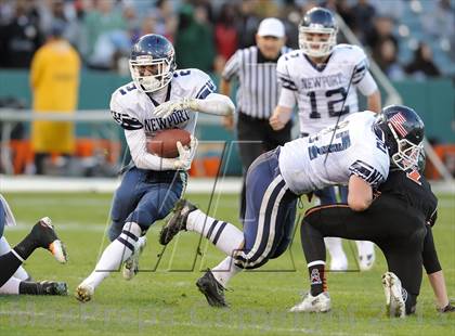 Thumbnail 2 in Huntington Beach vs. Newport Harbor (CIF SS Southern Division Final) photogallery.