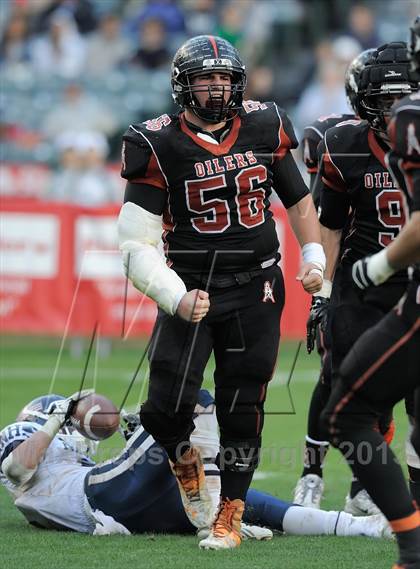 Thumbnail 3 in Huntington Beach vs. Newport Harbor (CIF SS Southern Division Final) photogallery.
