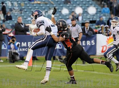 Thumbnail 3 in Huntington Beach vs. Newport Harbor (CIF SS Southern Division Final) photogallery.
