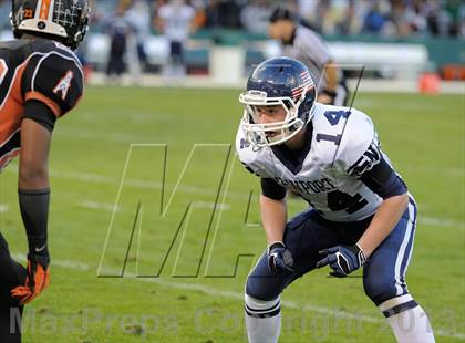 Thumbnail 1 in Huntington Beach vs. Newport Harbor (CIF SS Southern Division Final) photogallery.