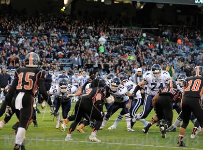 Thumbnail 3 in Huntington Beach vs. Newport Harbor (CIF SS Southern Division Final) photogallery.