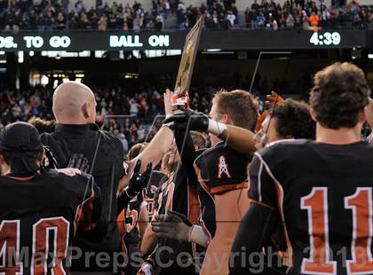 Thumbnail 2 in Huntington Beach vs. Newport Harbor (CIF SS Southern Division Final) photogallery.