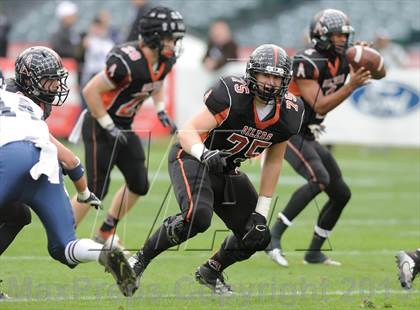 Thumbnail 3 in Huntington Beach vs. Newport Harbor (CIF SS Southern Division Final) photogallery.