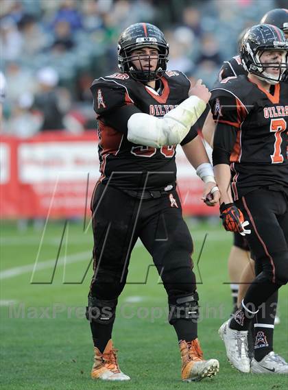 Thumbnail 3 in Huntington Beach vs. Newport Harbor (CIF SS Southern Division Final) photogallery.