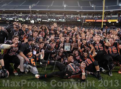 Thumbnail 3 in Huntington Beach vs. Newport Harbor (CIF SS Southern Division Final) photogallery.