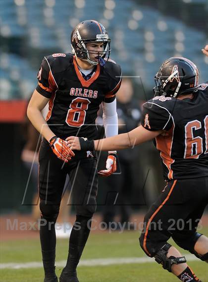 Thumbnail 3 in Huntington Beach vs. Newport Harbor (CIF SS Southern Division Final) photogallery.