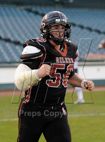 Thumbnail 2 in Huntington Beach vs. Newport Harbor (CIF SS Southern Division Final) photogallery.