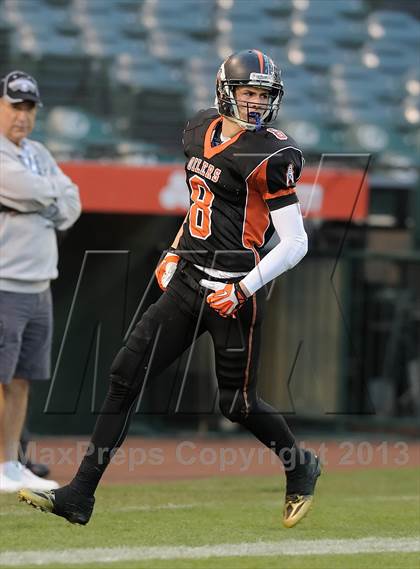 Thumbnail 1 in Huntington Beach vs. Newport Harbor (CIF SS Southern Division Final) photogallery.