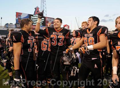 Thumbnail 2 in Huntington Beach vs. Newport Harbor (CIF SS Southern Division Final) photogallery.