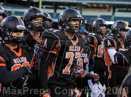 Thumbnail 2 in Huntington Beach vs. Newport Harbor (CIF SS Southern Division Final) photogallery.