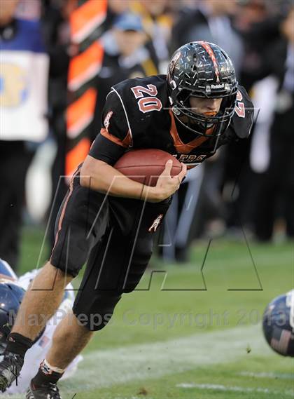 Thumbnail 3 in Huntington Beach vs. Newport Harbor (CIF SS Southern Division Final) photogallery.