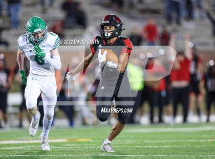 Thumbnail 2 in Blair Oaks vs. Lamar (MSHSAA Class 2 Championship) photogallery.