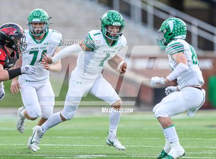 Thumbnail 2 in Blair Oaks vs. Lamar (MSHSAA Class 2 Championship) photogallery.