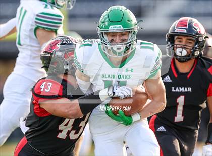 Thumbnail 1 in Blair Oaks vs. Lamar (MSHSAA Class 2 Championship) photogallery.