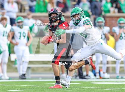 Thumbnail 2 in Blair Oaks vs. Lamar (MSHSAA Class 2 Championship) photogallery.