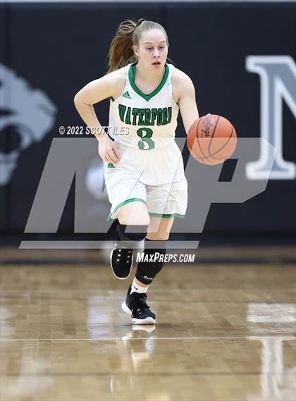 Thumbnail 1 in Berne Union vs Waterford (OHSAA D4 Regional Semifinal) photogallery.