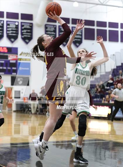 Thumbnail 1 in Berne Union vs Waterford (OHSAA D4 Regional Semifinal) photogallery.
