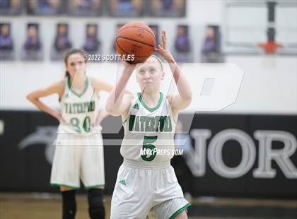 Thumbnail 1 in Berne Union vs Waterford (OHSAA D4 Regional Semifinal) photogallery.