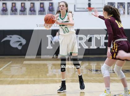 Thumbnail 1 in Berne Union vs Waterford (OHSAA D4 Regional Semifinal) photogallery.