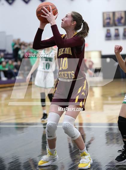 Thumbnail 1 in Berne Union vs Waterford (OHSAA D4 Regional Semifinal) photogallery.