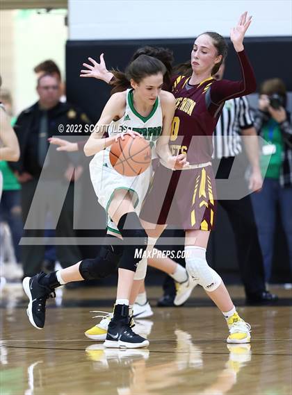 Thumbnail 3 in Berne Union vs Waterford (OHSAA D4 Regional Semifinal) photogallery.