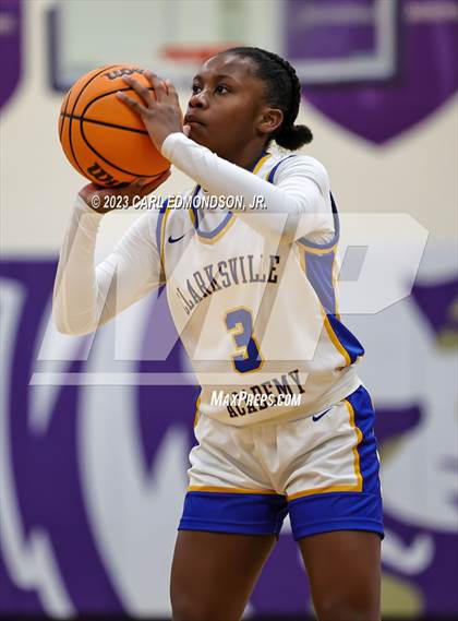 Thumbnail 1 in Clarksville Academy vs. Auburn photogallery.