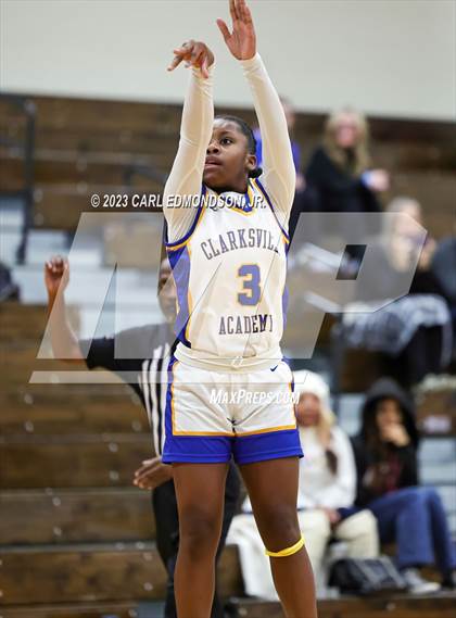 Thumbnail 3 in Clarksville Academy vs. Auburn photogallery.