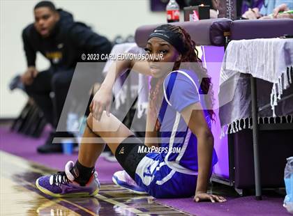 Thumbnail 1 in Clarksville Academy vs. Auburn photogallery.