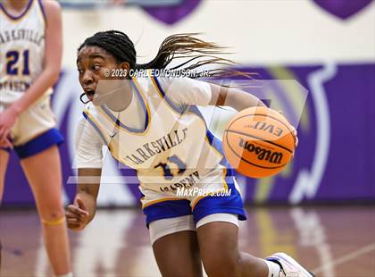 Thumbnail 2 in Clarksville Academy vs. Auburn photogallery.