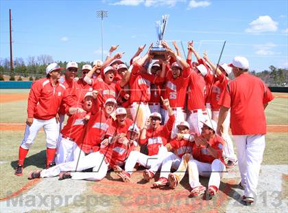 Thumbnail 3 in Harvard-Westlake vs. Mater Dei (National High School Invitational Championship) photogallery.