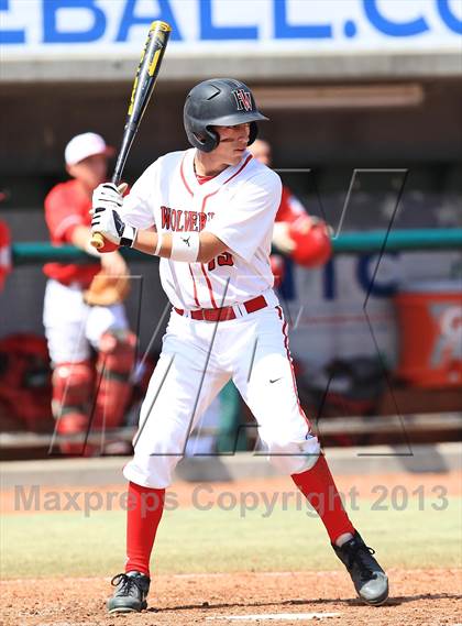 Thumbnail 3 in Harvard-Westlake vs. Mater Dei (National High School Invitational Championship) photogallery.