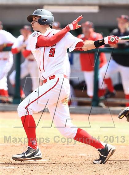 Thumbnail 1 in Harvard-Westlake vs. Mater Dei (National High School Invitational Championship) photogallery.
