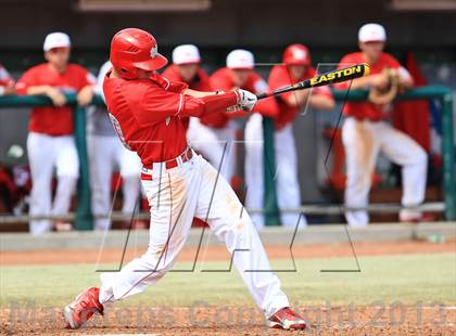 Thumbnail 1 in Harvard-Westlake vs. Mater Dei (National High School Invitational Championship) photogallery.