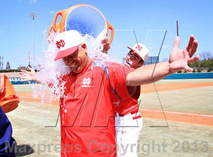 Thumbnail 3 in Harvard-Westlake vs. Mater Dei (National High School Invitational Championship) photogallery.