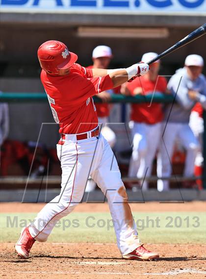 Thumbnail 1 in Harvard-Westlake vs. Mater Dei (National High School Invitational Championship) photogallery.