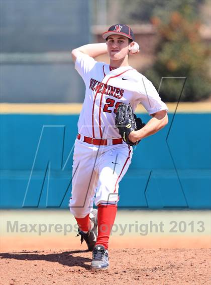 Thumbnail 2 in Harvard-Westlake vs. Mater Dei (National High School Invitational Championship) photogallery.