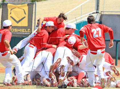 Thumbnail 2 in Harvard-Westlake vs. Mater Dei (National High School Invitational Championship) photogallery.