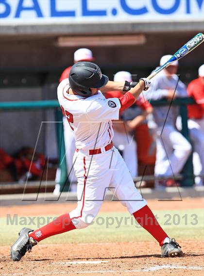 Thumbnail 1 in Harvard-Westlake vs. Mater Dei (National High School Invitational Championship) photogallery.