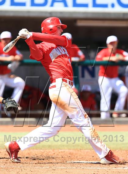 Thumbnail 3 in Harvard-Westlake vs. Mater Dei (National High School Invitational Championship) photogallery.