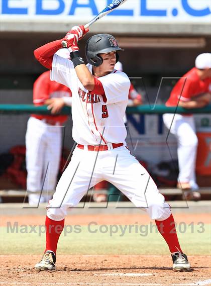 Thumbnail 1 in Harvard-Westlake vs. Mater Dei (National High School Invitational Championship) photogallery.