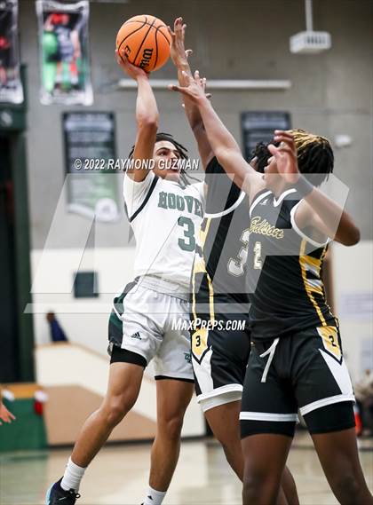 Thumbnail 3 in Edison vs. Hoover (Hoover Holiday Invitational Tournament) photogallery.