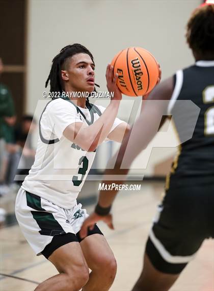 Thumbnail 1 in Edison vs. Hoover (Hoover Holiday Invitational Tournament) photogallery.