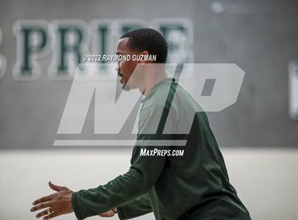 Thumbnail 3 in Edison vs. Hoover (Hoover Holiday Invitational Tournament) photogallery.