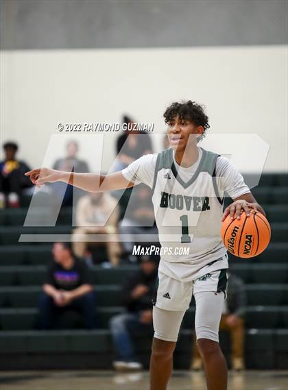 Thumbnail 1 in Edison vs. Hoover (Hoover Holiday Invitational Tournament) photogallery.