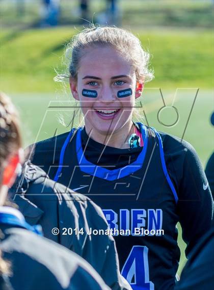 Thumbnail 1 in Darien vs. Glastonbury (CIAC Class L Final) photogallery.
