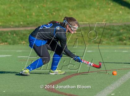 Thumbnail 2 in Darien vs. Glastonbury (CIAC Class L Final) photogallery.