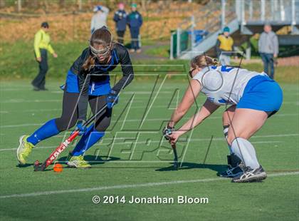 Thumbnail 2 in Darien vs. Glastonbury (CIAC Class L Final) photogallery.